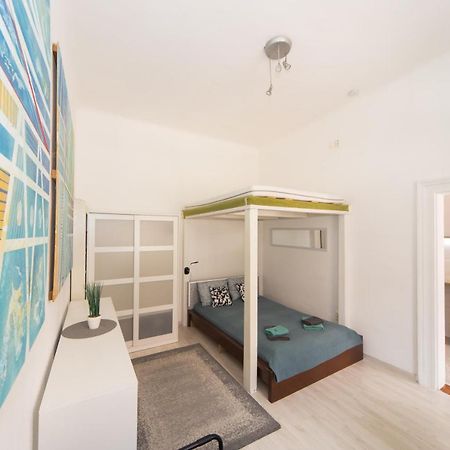 Cosy Studio Apartment With Airconditioner Budapest Kültér fotó