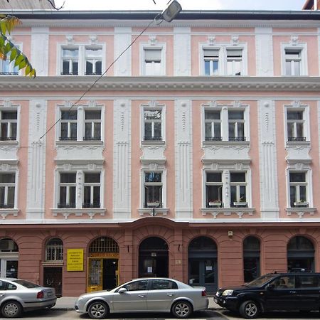 Cosy Studio Apartment With Airconditioner Budapest Kültér fotó