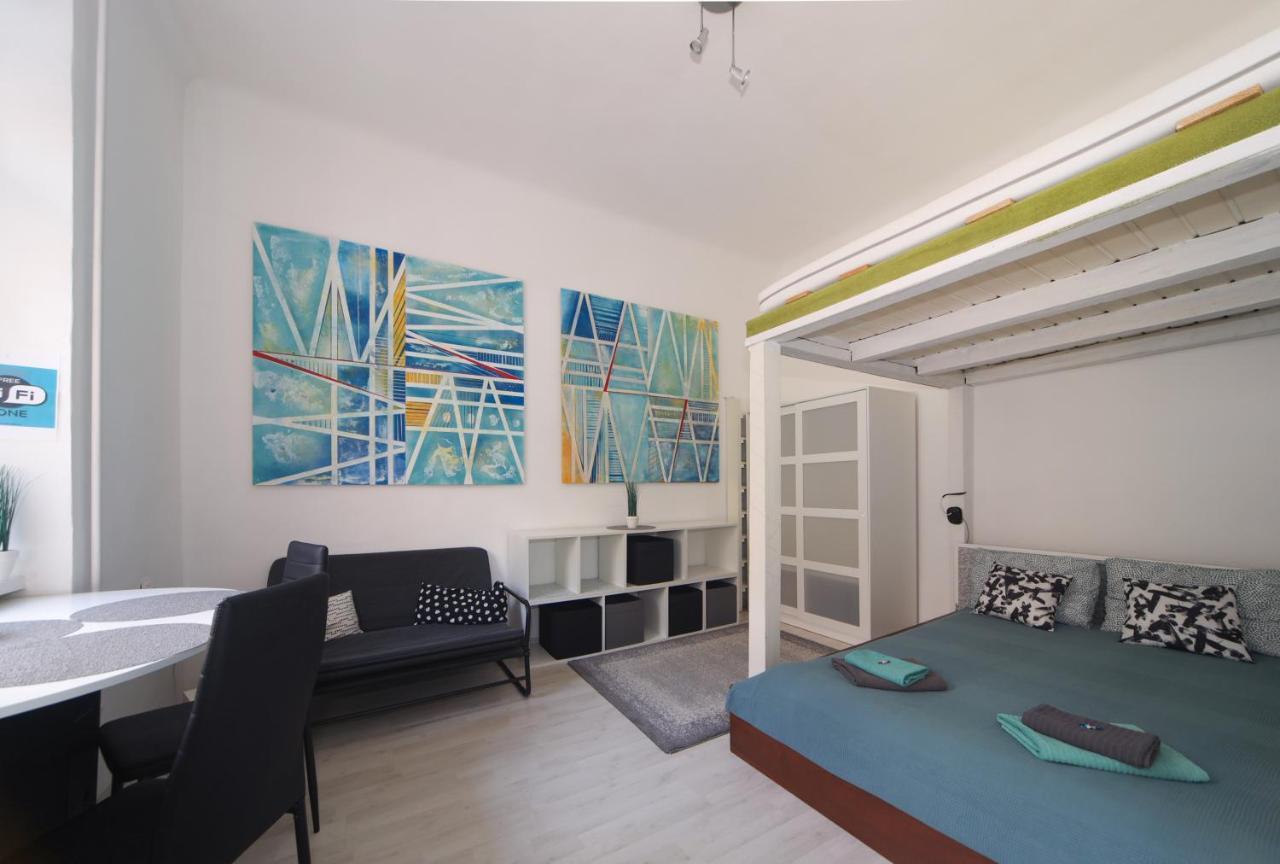 Cosy Studio Apartment With Airconditioner Budapest Kültér fotó