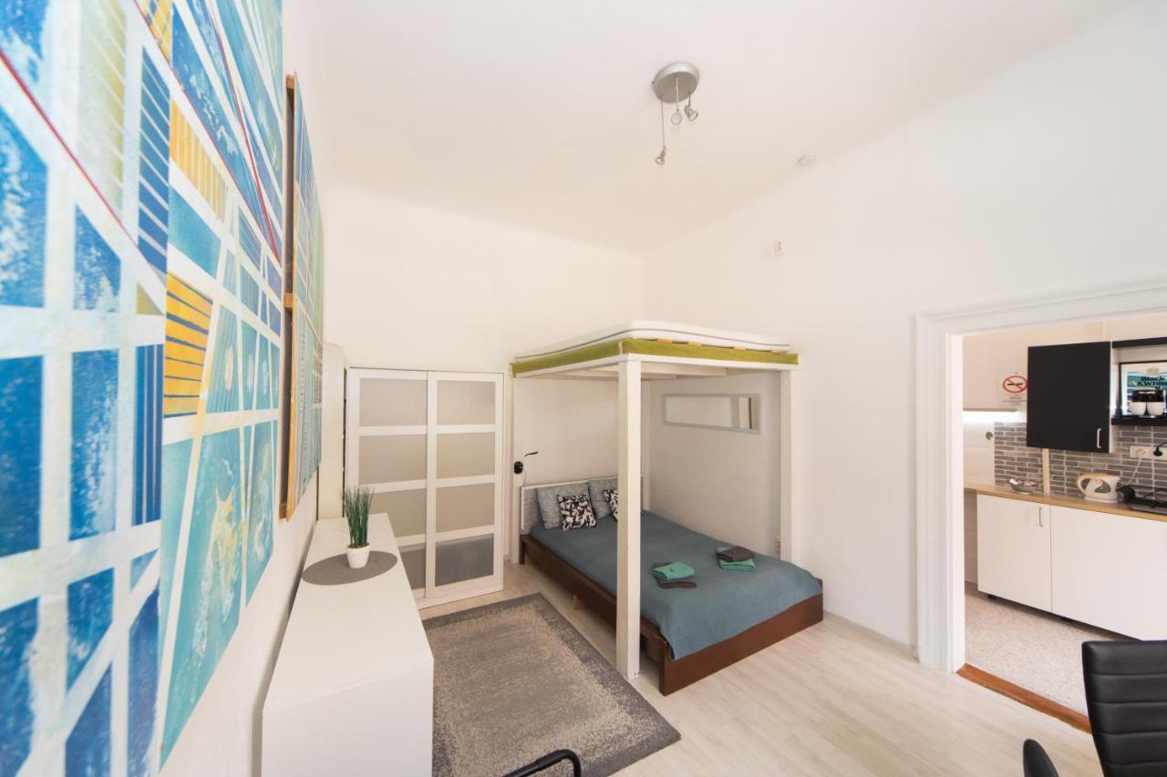 Cosy Studio Apartment With Airconditioner Budapest Kültér fotó